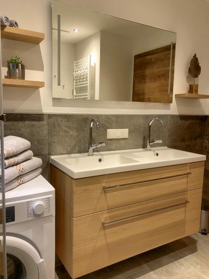 Lakeside Appartments Goldegg Ngoại thất bức ảnh